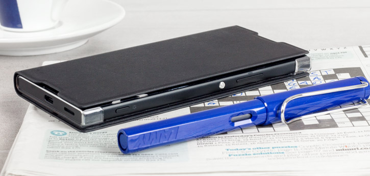 Housse Officielle Sony Xperia XA1 Style Cover Stand – Noire vue sur ports