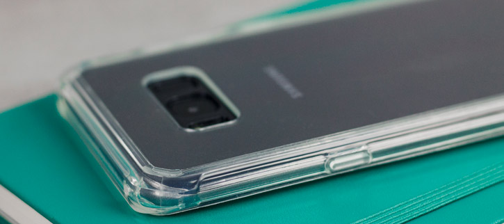 Coque Samsung Galaxy S8 Plus Olixar ExoShield Snap-on – Transparente vue sur touches