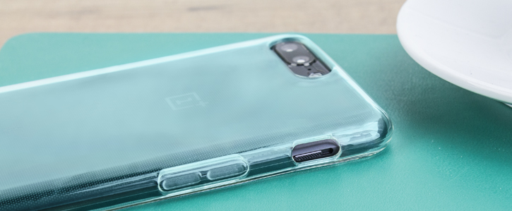 Coque OnePlus 5 Olixar FlexiShield - Bleue vue sur appareil photo