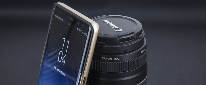 Olixar X-Duo Samsung Galaxy Note 8 Case - Carbon Fibre Gold