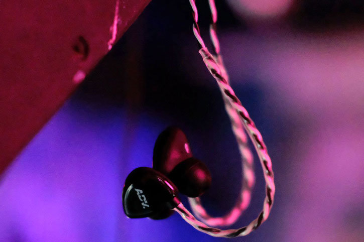 ADVANCED SOUND S2000 On-Stage In-ear Monitors