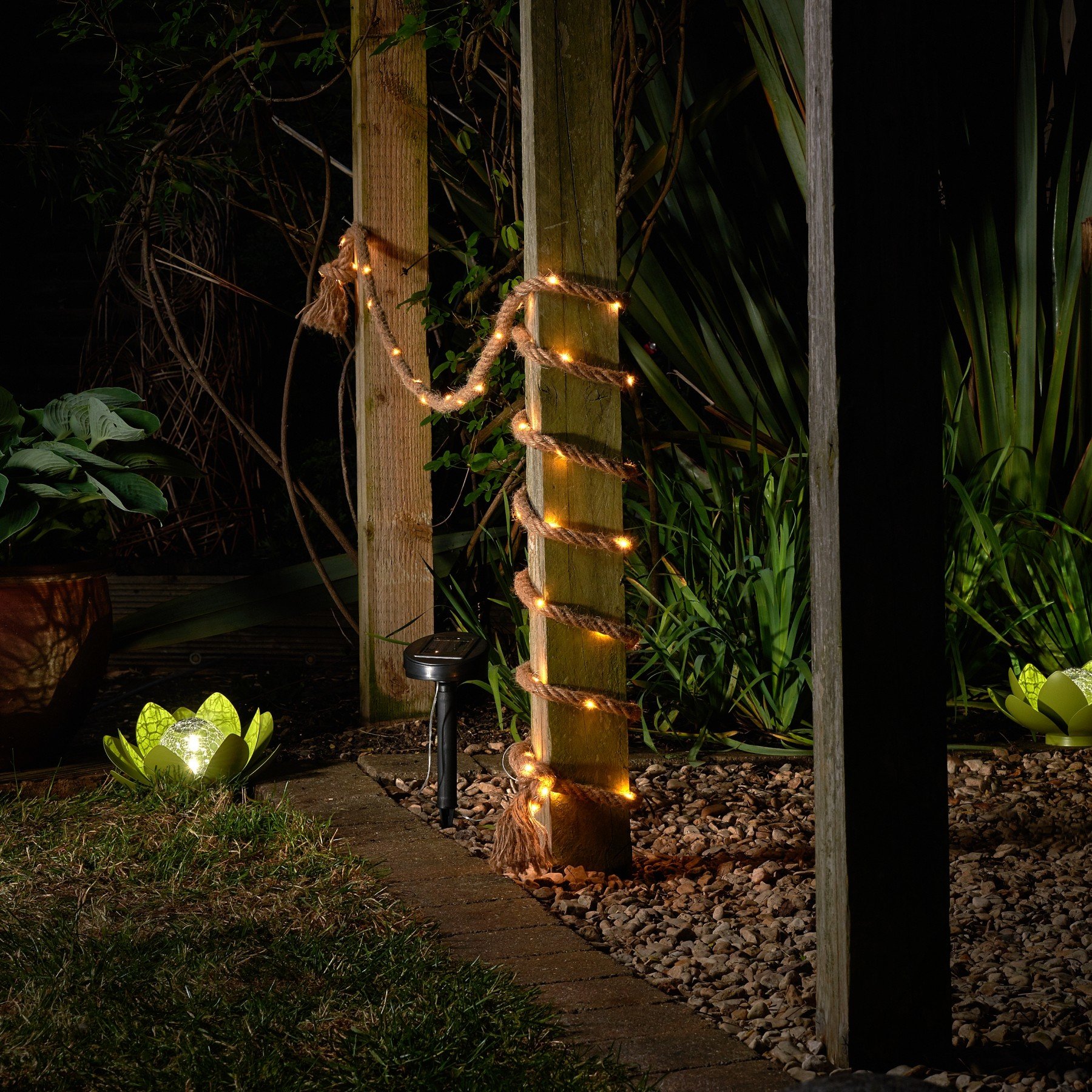 Solar wrap deals around tree lights