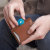 TrackR Bravo Bluetooth pour smartphone et objets de valeur – Bleu 2